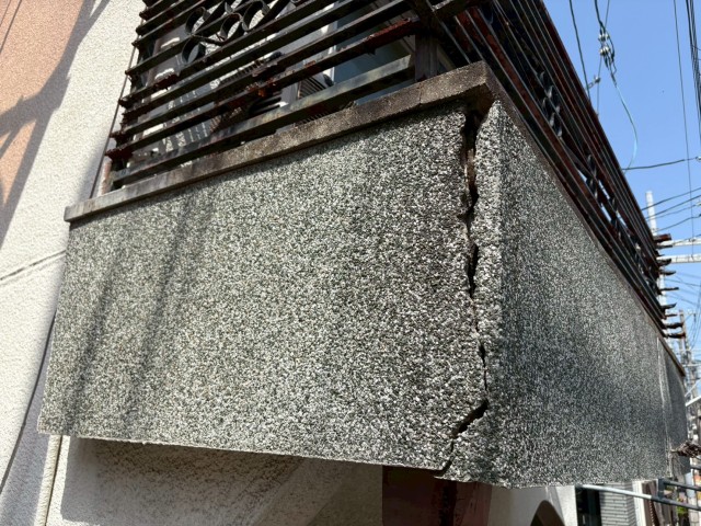 ベランダ　施工前